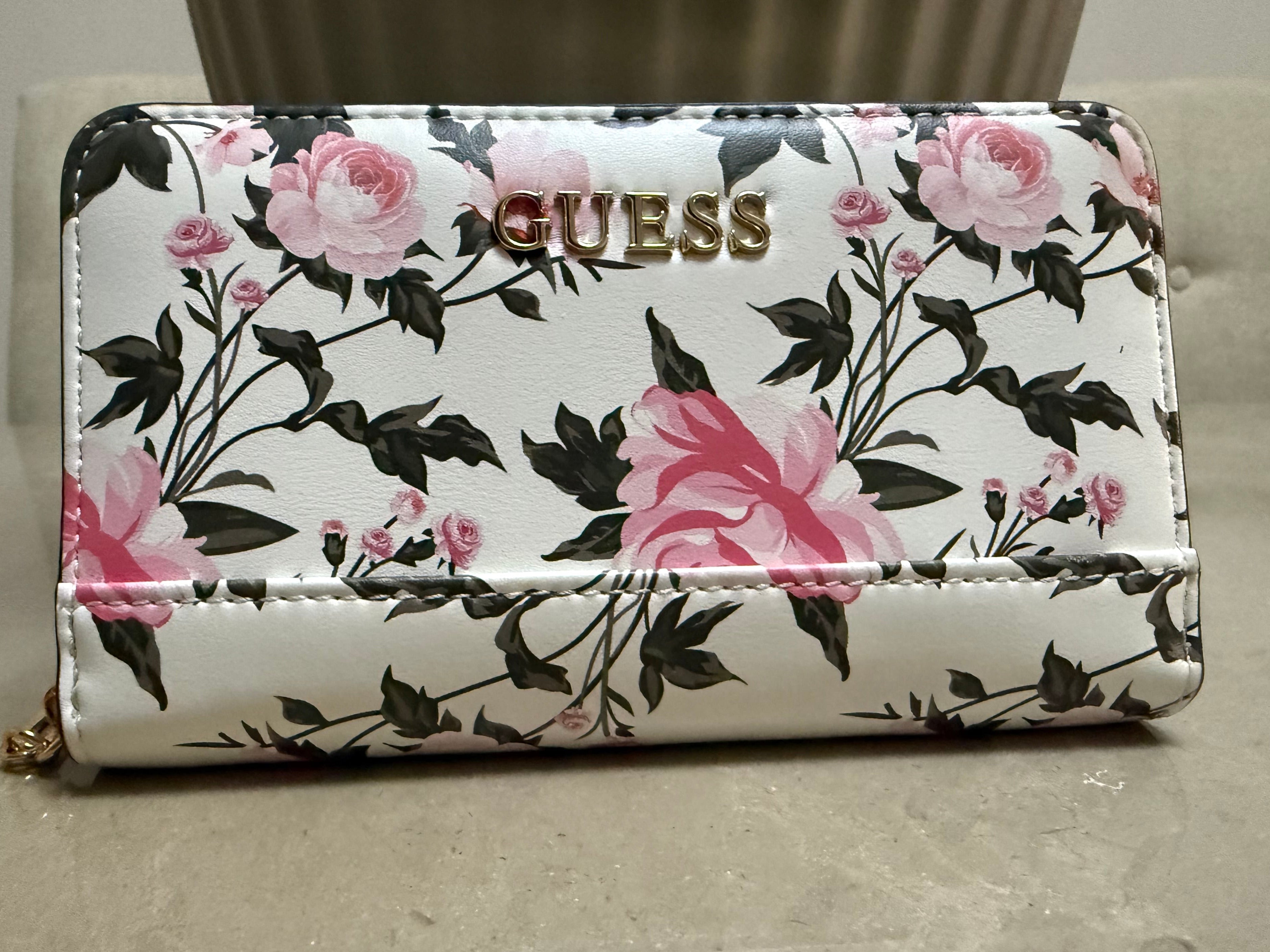 Cartera Guess